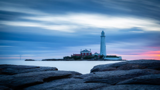Lighthouse rocky shore sunset cloudy - fitz henry lane free wallpaper for desktop