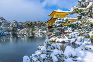 Snowy pagoda lake forest ukiyo - japan ukiyoe free wallpaper