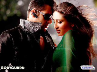 Man woman talking cell phones - the man free wallpaper