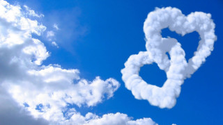 Heart shaped cloud blue sky 2 - the shape of a heart free wallpaper