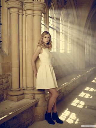 Woman white dress sunlight building - free light wallpaper for mobile