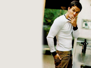 Man kitchen smoking cigarette serious - handsome free wallpaper