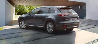 Gray mazda cx9 driveway garage - a driveway free wallpaper
