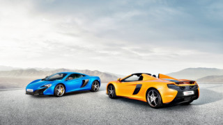 Sports cars parked desert road - two sports car free wallpaper