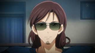 Woman glasses black shirt blue - glass free wallpaper