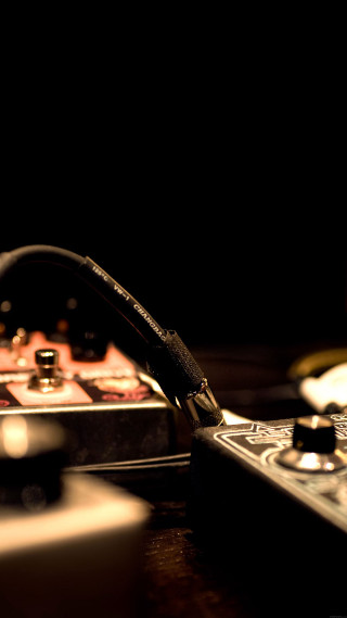 Mixer remote control table black - a black light free wallpaper for mobile