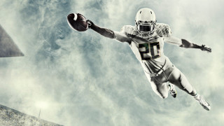 Football player air ball cloudy - ultra high definition free wallpaper