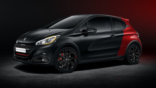 Black red car red light - car free wallpaper for desktop