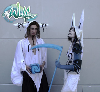 Costumed couple blue object white - brian and wendy froud free wallpaper for tablet