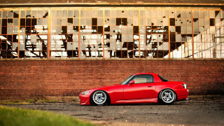 Red sports car broken window - a broken window free wallpaper for desktop