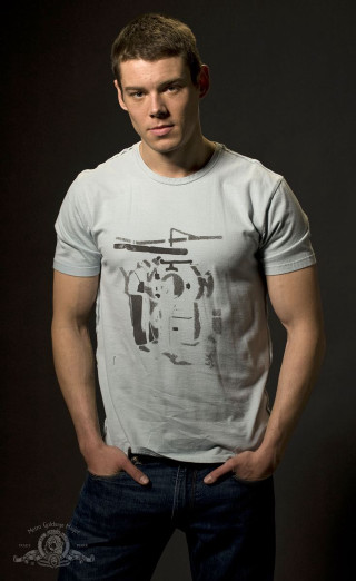 Man white shirt posing hands 3 - tom of finland free wallpaper