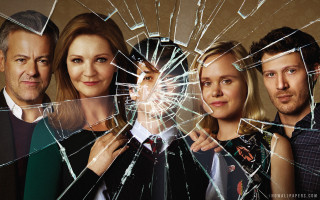 Group people broken glass window - elizabeth forbes free wallpaper