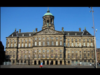 Clocktower cityscape blue sky bridge - free architecture wallpaper for desktop