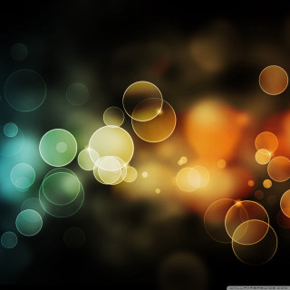 Blurry photo circles light background - dynamic free wallpaper for tablet