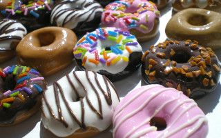 Donuts sprinkles chocolate frosting variety 2 - the top free wallpaper