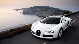 White bugatti ocean cliff road - luxury free wallpaper