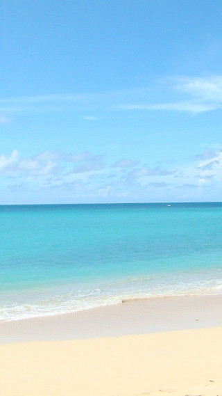 Person walking beach surfboard ocean - free beach wallpaper for mobile