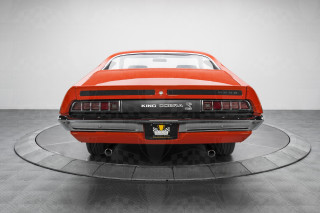 Red car display black background - the back of the car free wallpaper