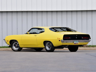 Yellow car parked building white - dee whitcomb free wallpaper