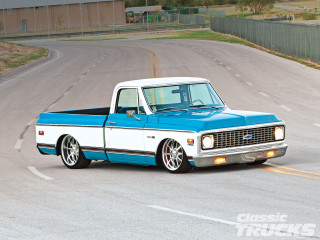 Blue white truck road sign - truck free wallpaper