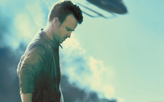 Man blue sky frisbee hand - a frisbee free wallpaper