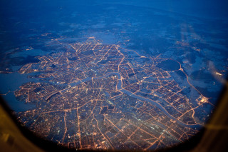 City view airplane window nighttime - the river free wallpaper