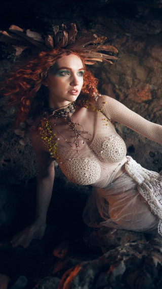 Woman red hair white dress - pre free wallpaper