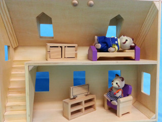 Dollhouse teddybear tvset couch table - product photo free wallpaper for desktop