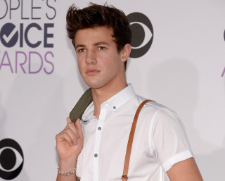 Man brown bag white shirt - a brown bag free wallpaper for desktop