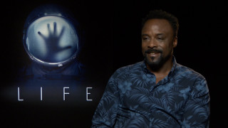 Man blue shirt afrofuturism beard - the screen free wallpaper