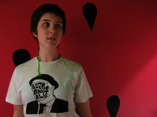 Boy tshirt man string neck - a boy free wallpaper