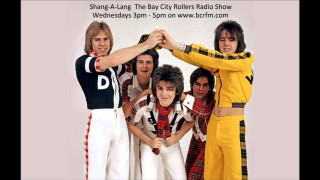 Group people white background yellow 3 - alan sutherland free wallpaper