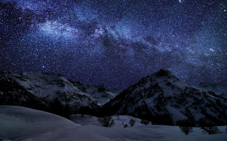 Night sky mountains snow trees - star and a mountain range in the background free wallpaper