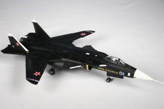 Toy jet fighter propeller red - a white tip free wallpaper