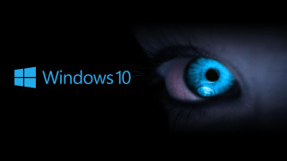 Blue eye windows10 logo reflection - a blue eye free wallpaper