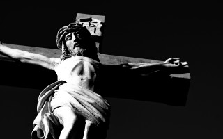 Jesus statue cross black white - the wall free wallpaper for desktop