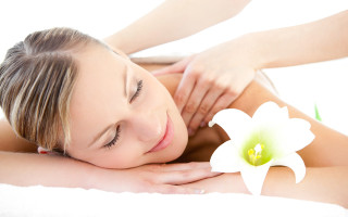 Woman back massage flower shoulder - facial feature free wallpaper for desktop