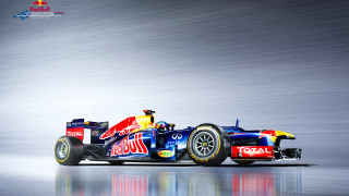 Red bull racing car blurry - car free wallpaper
