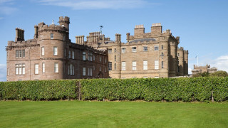 Large building tall hedge sunny - alexander johnston free wallpaper for desktop