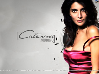 Woman pink dress clock catenario - a pink dress free wallpaper for desktop