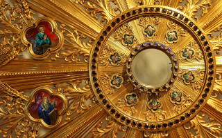 Gold clock people mirror face - a flemish baroque free wallpaper for desktop