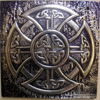 Metal artwork cross two crosses - free sci-fi wallpaper for tablet