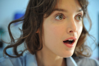 Surprised woman toothbrush mouth expression 2 - daphne fedarb free wallpaper