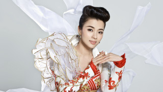 Woman white red dress posing - chen jiru free wallpaper