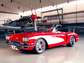 Red white car garage plane 2 - a garage next free wallpaper for desktop