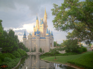 Castle reflection water trees surrounding - free rain wallpaper for desktop