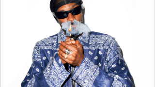Man blue shirt smoking cigarette - dr. atl free wallpaper