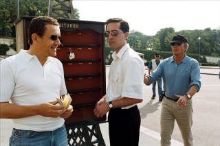 Men mailbox hat sunglasses flower - arnold mesches free wallpaper