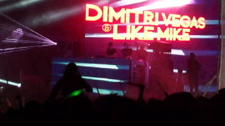 Dimterlivegas band stage neon videoart - a large sign free wallpaper