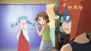 Woman man room mirror towel - a towel free wallpaper